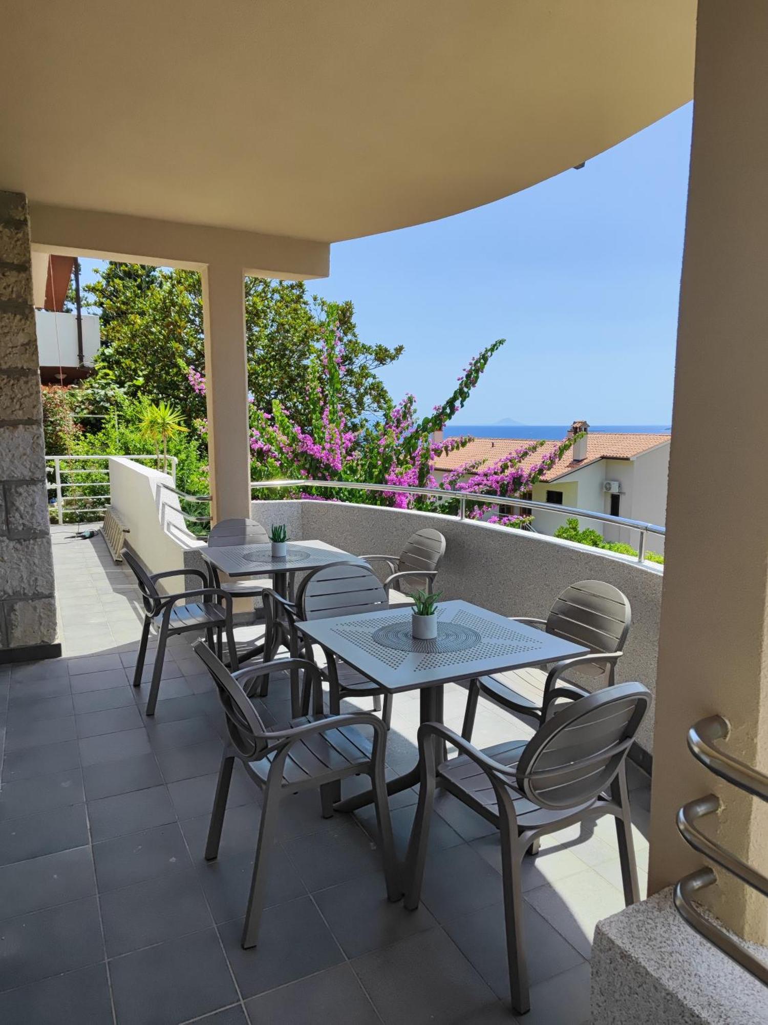 Apartments Dunja Rabac Exterior foto